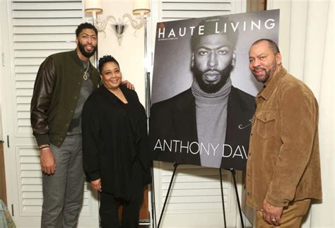 how tall are anthony davis parents